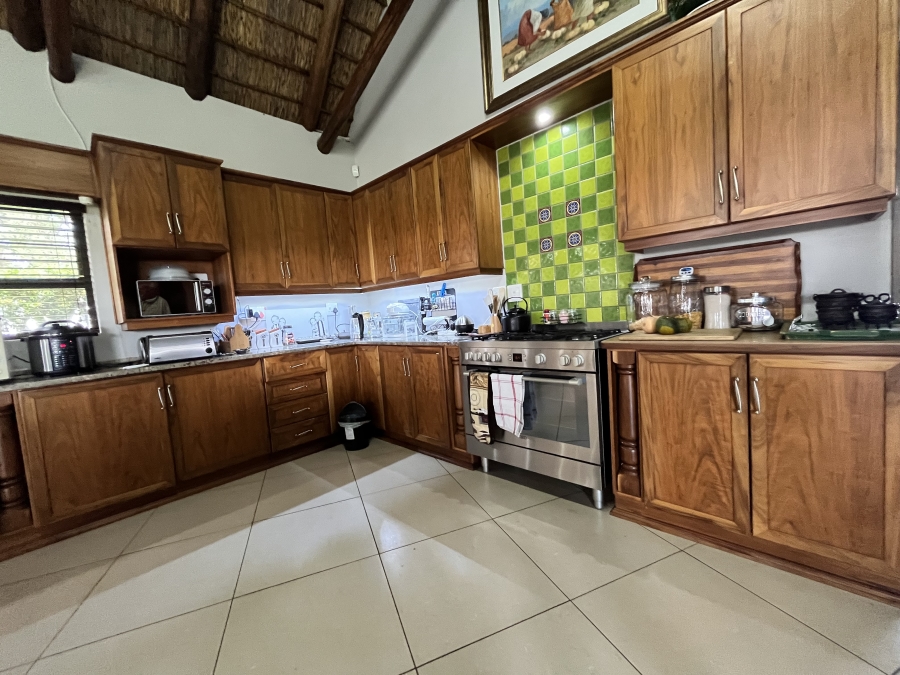 4 Bedroom Property for Sale in Agricultural Holding 400 North West